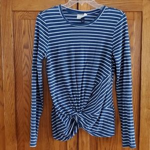 Long sleeve top